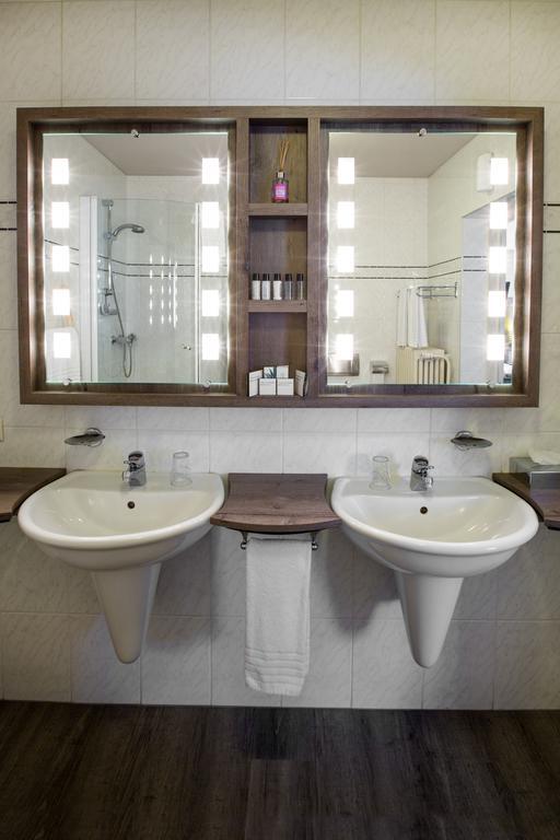 Hotel Mardaga As Zewnętrze zdjęcie